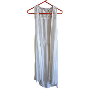 Women's Overlay/Vest White Sheer with Crochet Design Across Top Size M